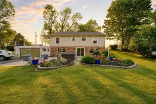 6541 Ackerson Lake Rd, Jackson, MI 49201 - Photo 2