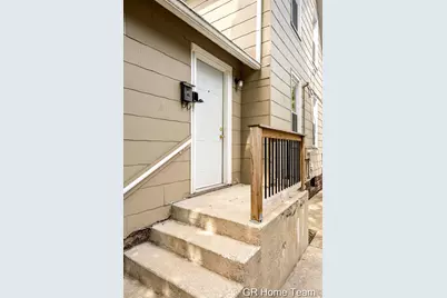 900 Fountain Street NE, Grand Rapids, MI 49503 - Photo 4