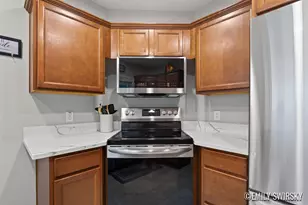 333 W Randolph St, Lansing, MI 48906 - Photo 4