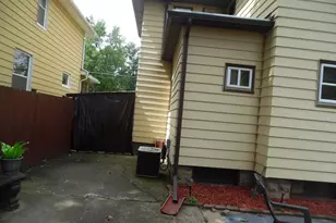 815 Wildwood Ave, Jackson, MI 49202 - Photo 34