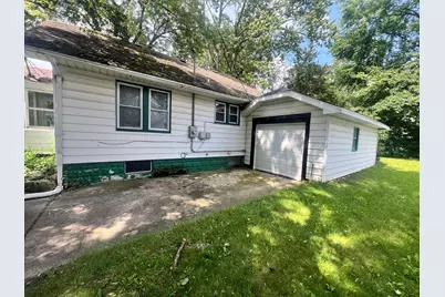 705 Poplar Street, Niles, MI 49120 - Photo 2