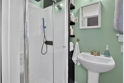 211 S Dean Street, Bay City, MI 48706 - Photo 30