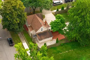 412 Quarry St, Jackson, MI 49201 - Photo 2