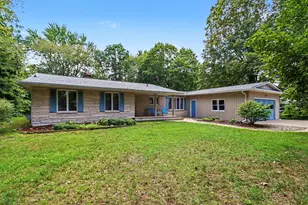 3034 Springbrook Dr, Kalamazoo, MI 49004 - Photo 1