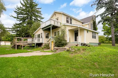 3681 Sayles Road, Ionia, MI 48846 - Photo 2