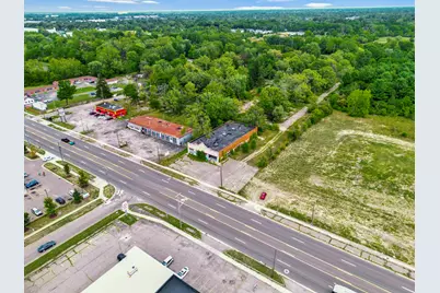 2913 S Dort Highway, Flint, MI 48507 - Photo 8