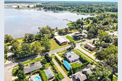 15 E Wall Street, Douglas, MI 49406 - Photo 32