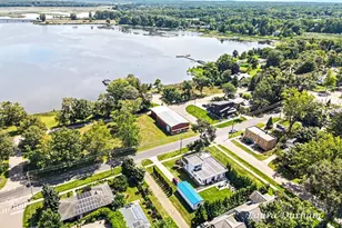 15 E Wall St, Douglas, MI 49406 - Photo 32