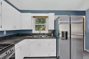 3024 Haskell St, Kalamazoo, MI 49006 - Photo 14