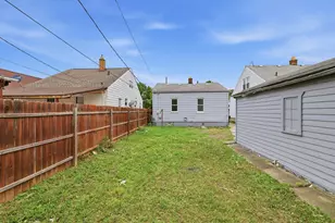 6803 Grandville Ave, Detroit, MI 48228 - Photo 8