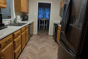 2201 Oak Ave, Muskegon, MI 49445 - Photo 6