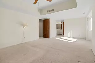 2115 Nature Cove Ct, Ann Arbor, MI 48104 - Photo 18