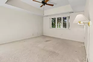 2115 Nature Cove Ct, Ann Arbor, MI 48104 - Photo 20