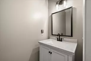 48973 Woodson Way, Canton, MI 48187 - Photo 36