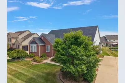 48973 Woodson Way, Canton, MI 48187 - Photo 2