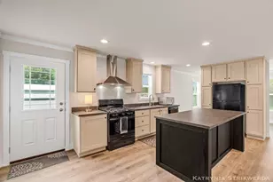 145 W Pin Oak Dr, Coopersville, MI 49404 - Photo 2