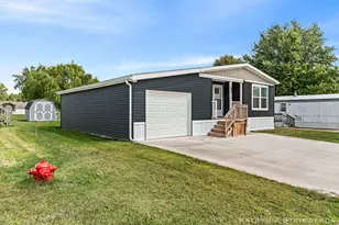 145 W Pin Oak Dr, Coopersville, MI 49404 - Photo 30