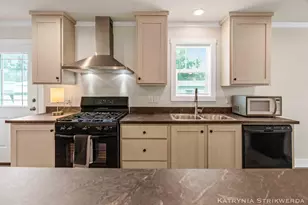145 W Pin Oak Dr, Coopersville, MI 49404 - Photo 4