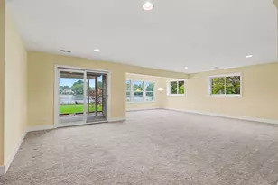 6852 Westshire Dr, Norton Shores, MI 49444 - Photo 10