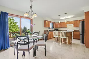 7538 Wood Brook Rd, Ann Arbor, MI 48103 - Photo 8