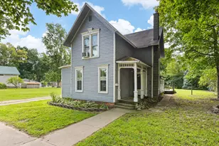 130 E Union St, Morenci, MI 49256 - Photo 2