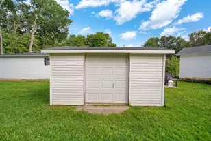 800 Missouri River Dr, Adrian, MI 49221 - Photo 28