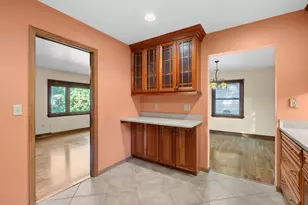 110 Reyn Cir, Battle Creek, MI 49015 - Photo 10