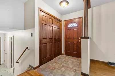 110 Reyn Circle, Battle Creek, MI 49015 - Photo 2