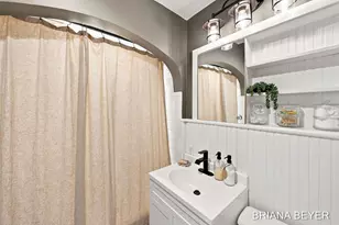 669 Columbia Ave, Holland, MI 49423 - Photo 20
