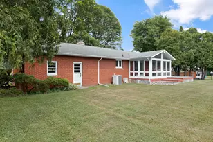 128 Schirmer Pkwy, Buchanan, MI 49107 - Photo 20
