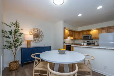 3618 Lakeshore Drive #8, Saint Joseph, MI 49085 - Photo 6