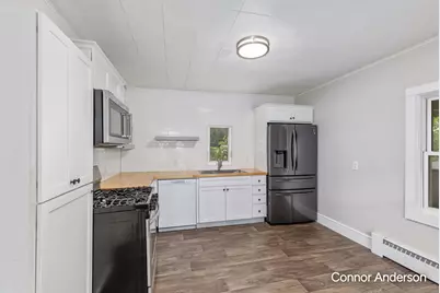 543 Leonard Street NE, Grand Rapids, MI 49503 - Photo 8