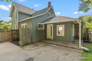 543 Leonard St NE, Grand Rapids, MI 49503 - Photo 18
