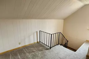 703 Hopkins St, Manistee, MI 49660 - Photo 22