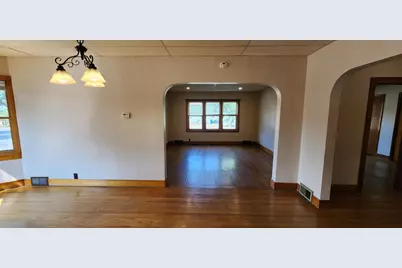 703 Hopkins Street, Manistee, MI 49660 - Photo 10