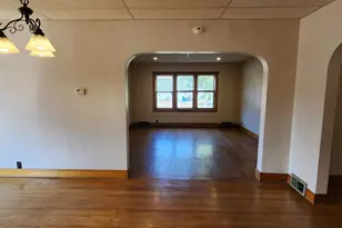 703 Hopkins St, Manistee, MI 49660 - Photo 10