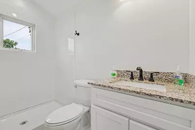332 Ackerson Lake Drive, Jackson, MI 49201 - Photo 10