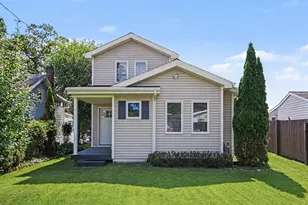 332 Ackerson Lake Dr, Jackson, MI 49201 - Photo 1