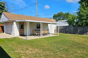 22425 Louise St, Saint Clair Shores, MI 48081 - Photo 24