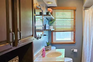 22425 Louise St, Saint Clair Shores, MI 48081 - Photo 12