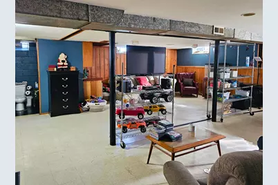 22425 Louise Street, Saint Clair Shores, MI 48081 - Photo 20