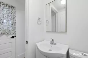 2244 Fuller Ave NE, Grand Rapids, MI 49505 - Photo 8