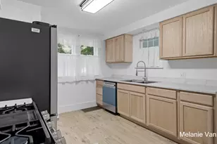 2244 Fuller Ave NE, Grand Rapids, MI 49505 - Photo 12