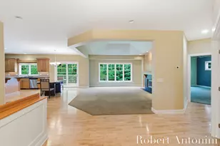 2025 Pine Nook Ct NE, Grand Rapids, MI 49525 - Photo 22