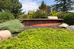 2025 Pine Nook Ct NE, Grand Rapids, MI 49525 - Photo 6