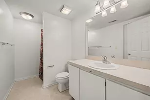 398 Rolling Meadows Dr, Ann Arbor, MI 48103 - Photo 18