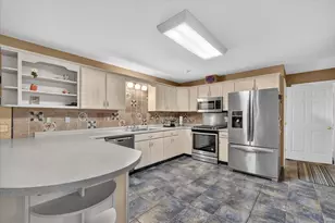 17334 10 Mile Rd, Battle Creek, MI 49014 - Photo 16