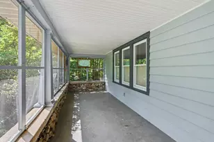 4251 E Kirby Rd, Battle Creek, MI 49017 - Photo 2