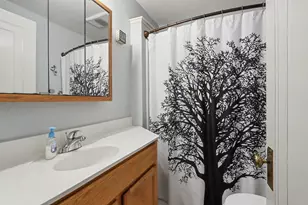 4251 E Kirby Rd, Battle Creek, MI 49017 - Photo 16
