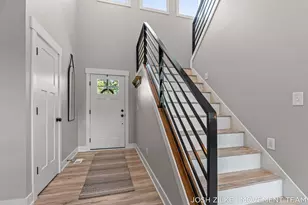 416 Sabine Dr, Muskegon, MI 49442 - Photo 6
